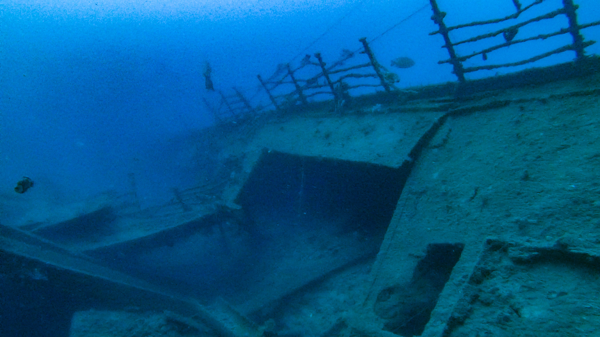 GH010457.00_06_08_10.Standbild011